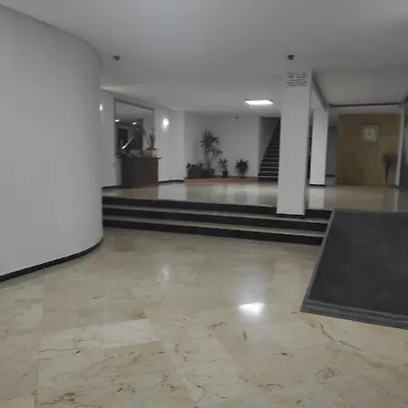 Tarantos Whisper Apartment *